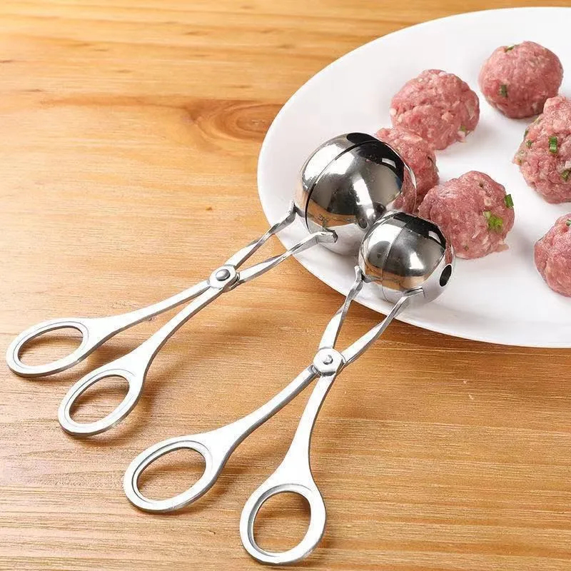 Kitchen Gadgets In China - เครื่องทำลูกชิ้น สแตนเลส ที่หนีบข้าวปั้น ช้อนปั้นลูกชิ้น แม่พิมพ์ทำลูกชิ้น ไม่ติดกระทะ